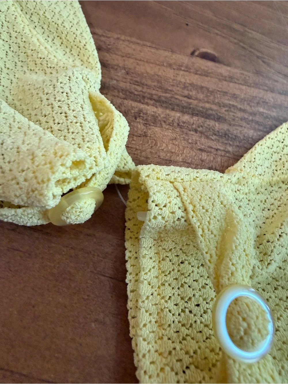 Yellow Vintage-Style Crochet Women's Gloves
